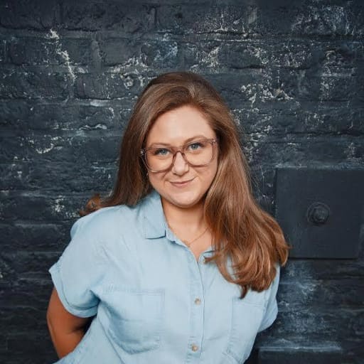 Ali Clayton in St. Petersburg