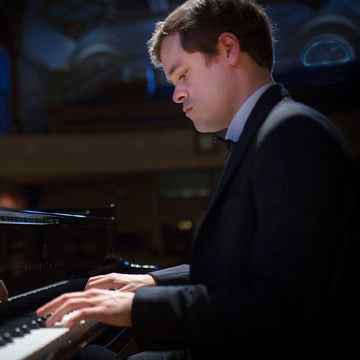 Benjamin Grosvenor St. Petersburg Tickets