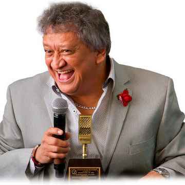 Jo Jo Jorge Falcon in St. Petersburg