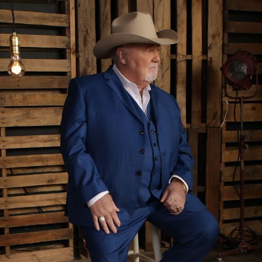 Johnny Lee St. Petersburg Tickets