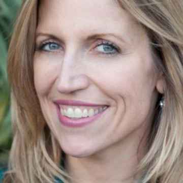 Laurie Kilmartin St. Petersburg Tickets