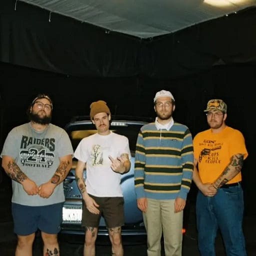 Mom Jeans in St. Petersburg