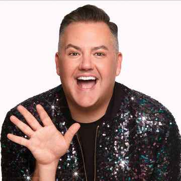 Ross Mathews in St. Petersburg