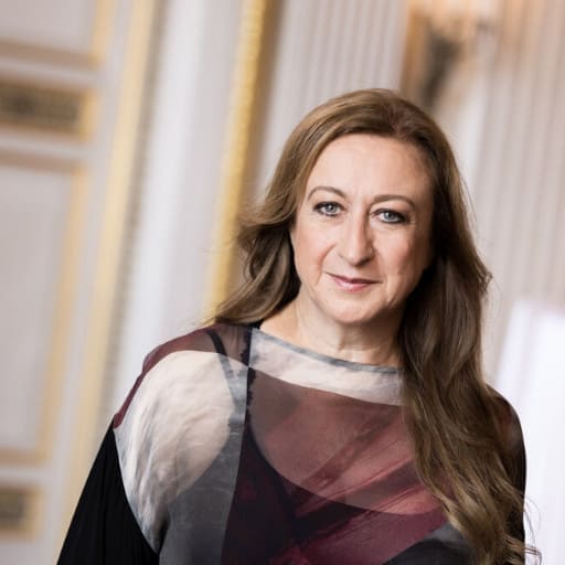 Simone Young St. Petersburg Tickets
