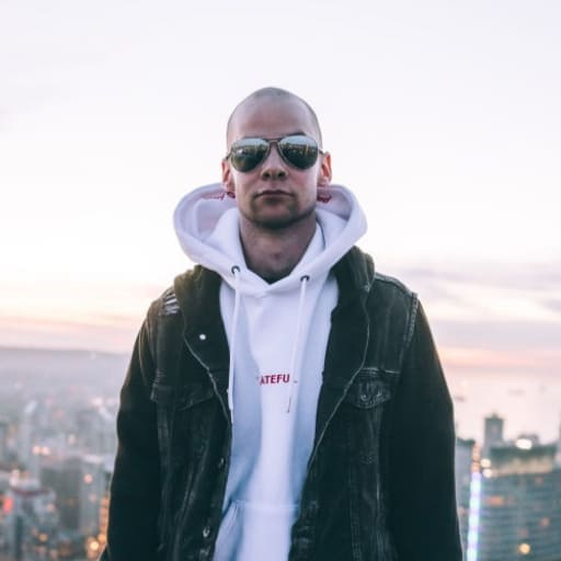 Vanic St. Petersburg Tickets